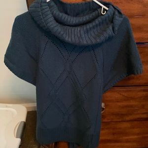 Short sleeve cowl neck sweater